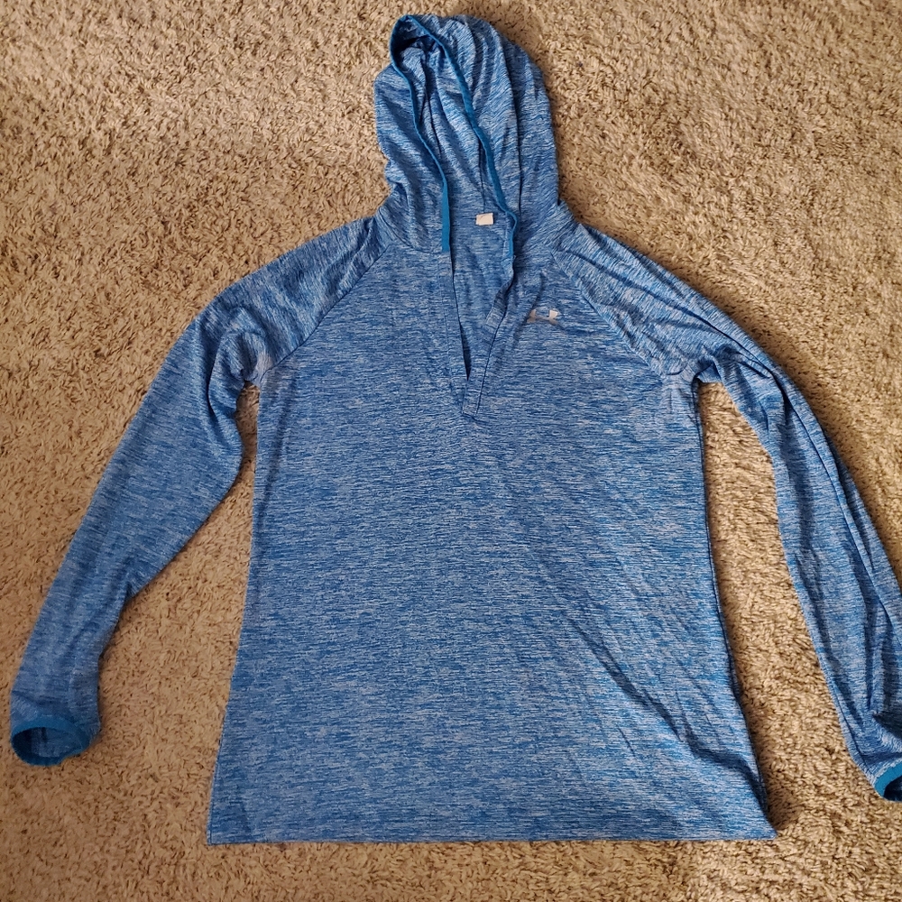 Under Armour Top